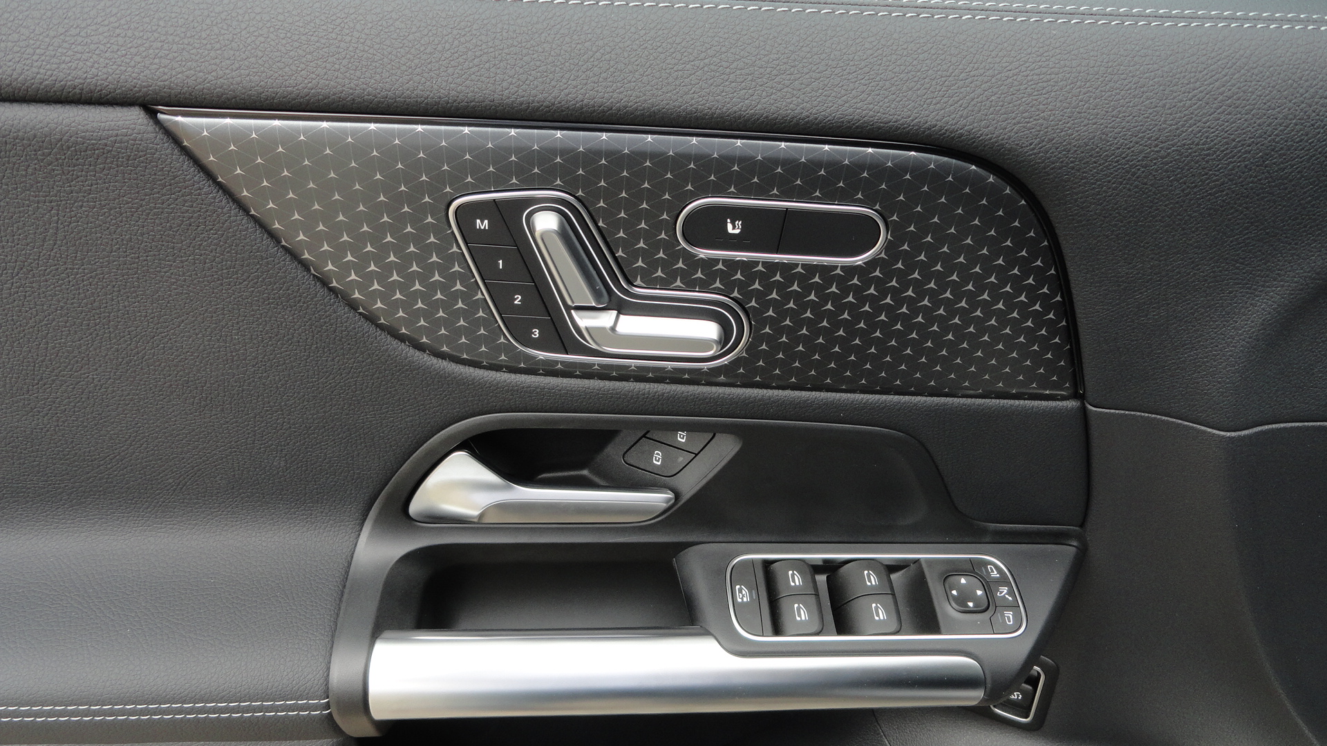 MERCEDES GLA 250 e PLUGIN