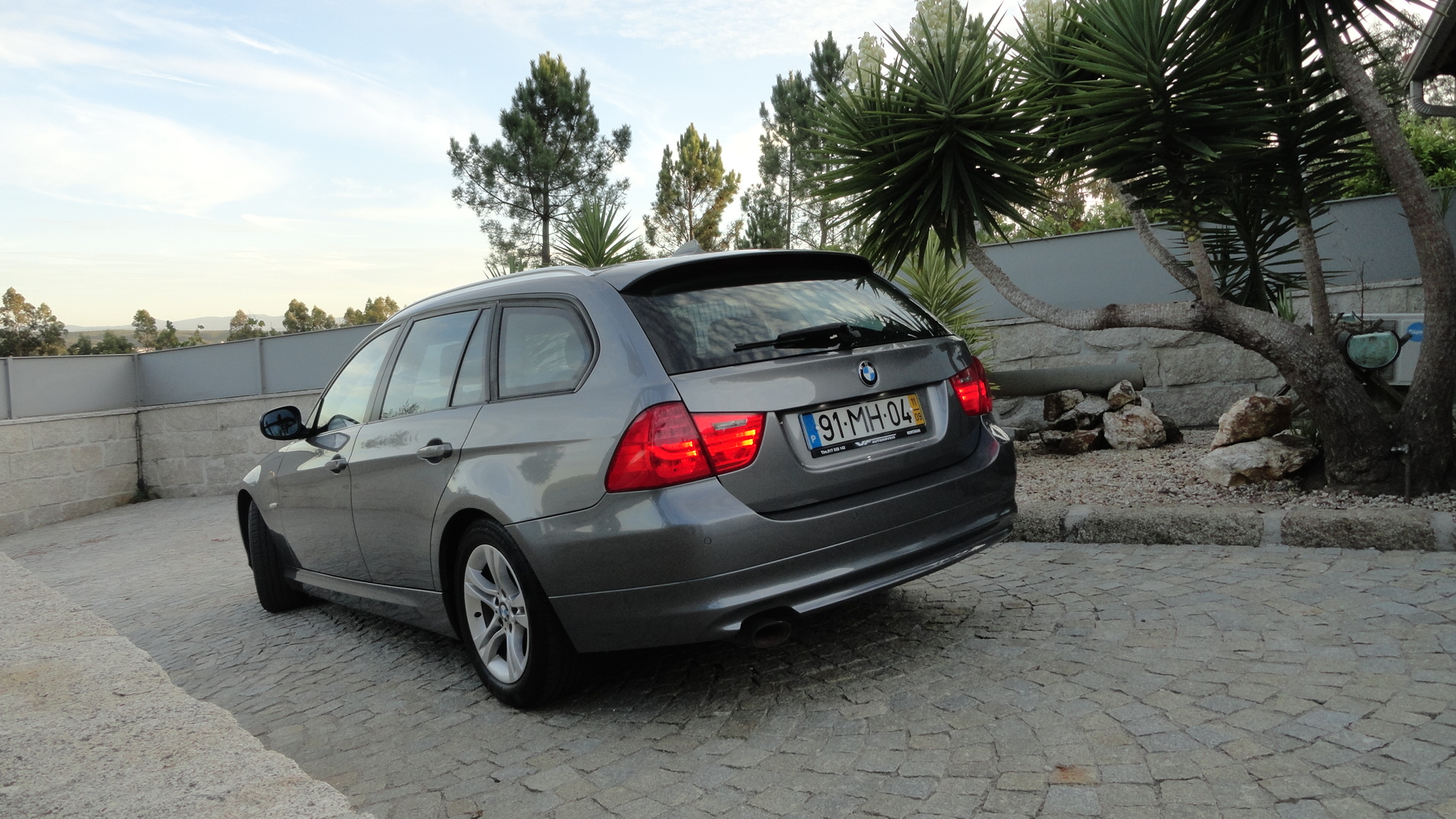 BMW 318d TOURING