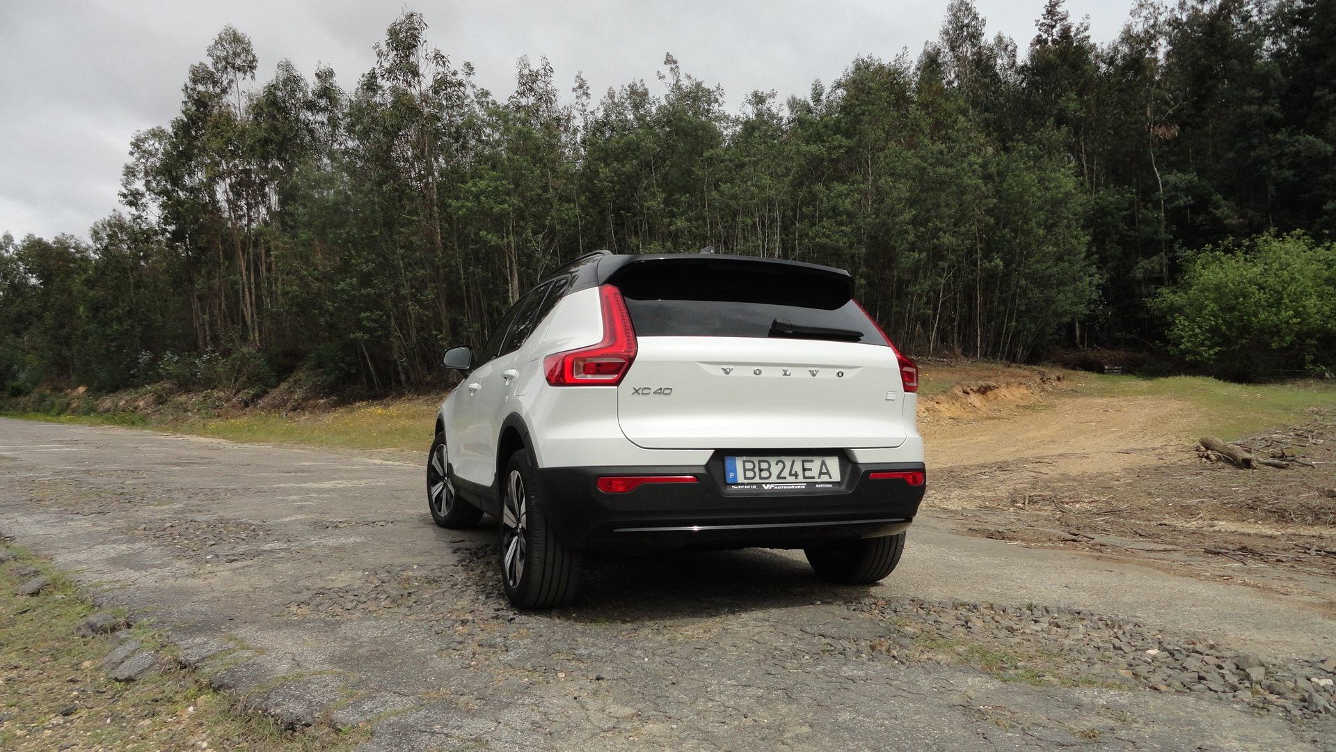 VOLVO XC 40 ELETRICO