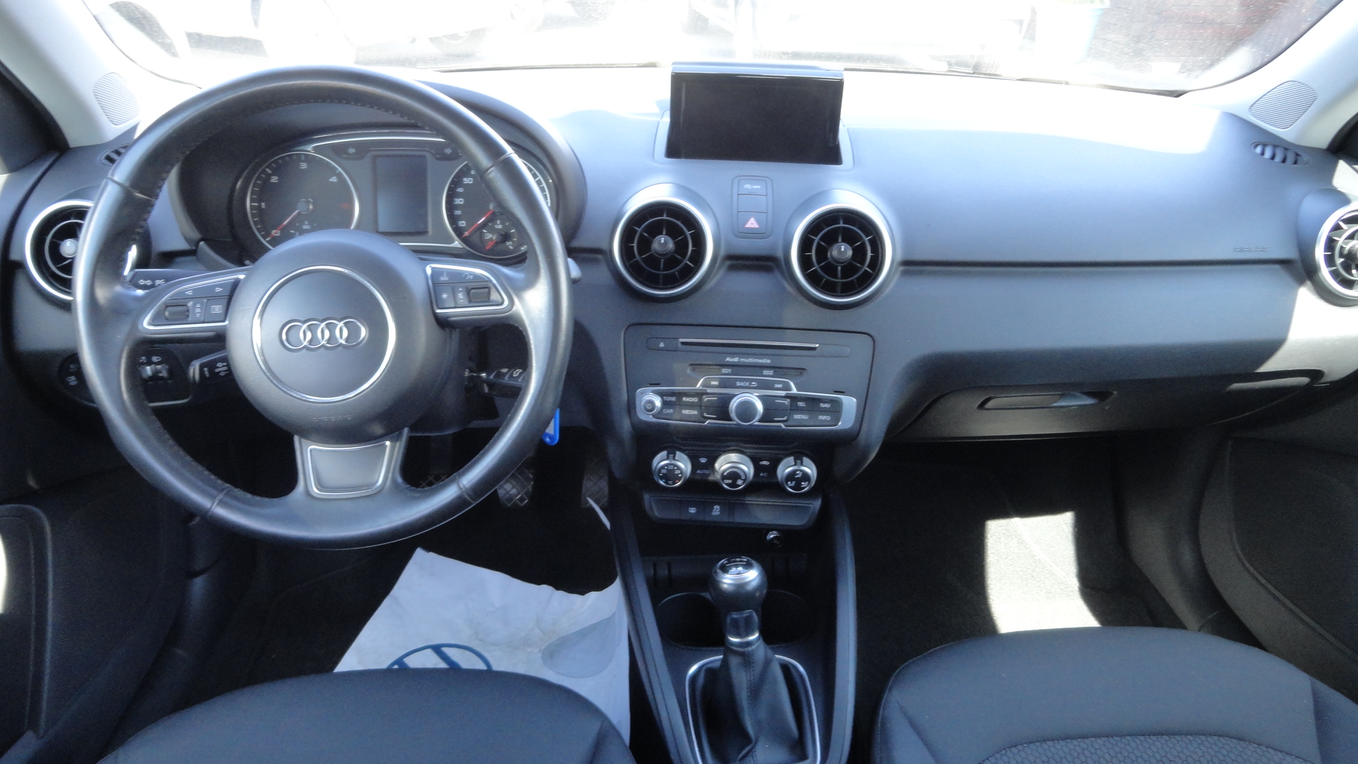 AUDI A1  1.6 TDI
