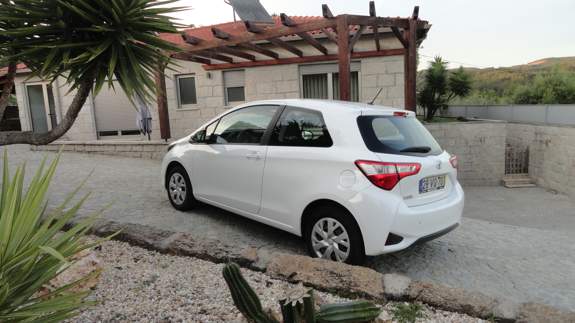 TOYOTA YARIS BIZZ 1.4D-4D